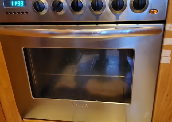 Oprava elektrické trouby Ardo